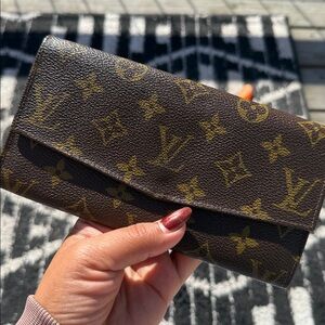 VINTAGE Louis Vuitton Monogram Long Wallet